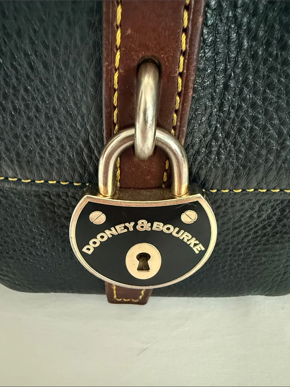 Dooney and Bourke Lock Leather Crossbody Shoulder hand bag Padlock